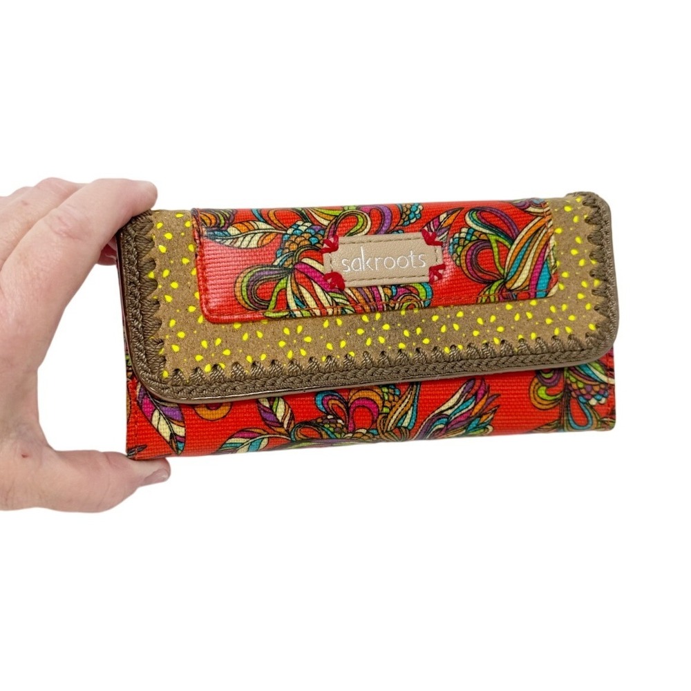 Sakroots Artist Circle Peace Trifold Wallet Red Floral Embroidered Flap
